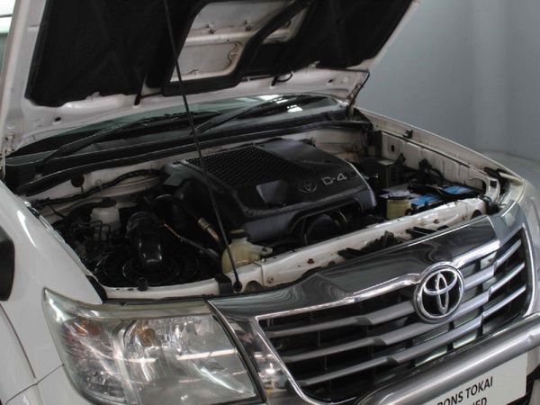 2014-Toyota-Hilux-30-D-4D-Raider-4x4-Double-Cab image:23