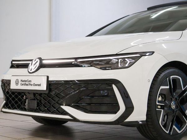 2025-Volkswagen-Golf-14-TSI-R-Line-Auto-110kw image:8