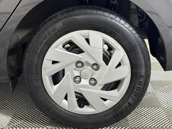 2024-Hyundai-Grand-i10-10-Motion image:7