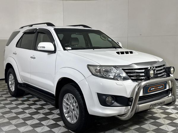 2011-Toyota-Fortuner-30-D-4D-4x4-Auto image:14