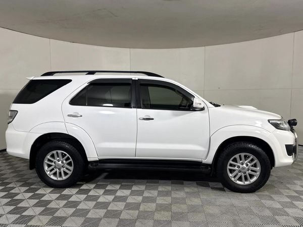 2011-Toyota-Fortuner-30-D-4D-4x4-Auto image:15