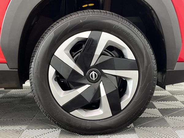 2026-Nissan-Magnite-10-Visia image:5