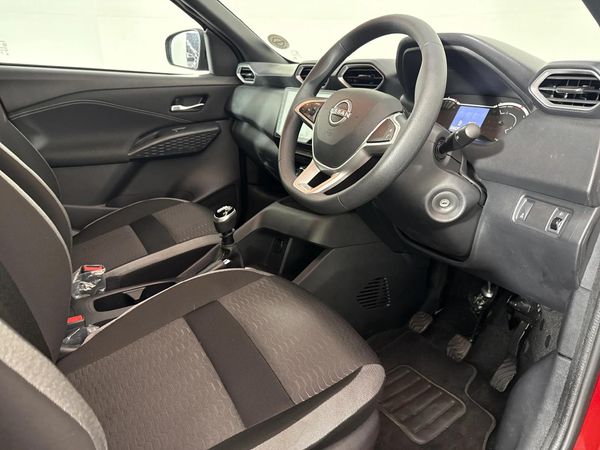 2026-Nissan-Magnite-10-Visia image:8