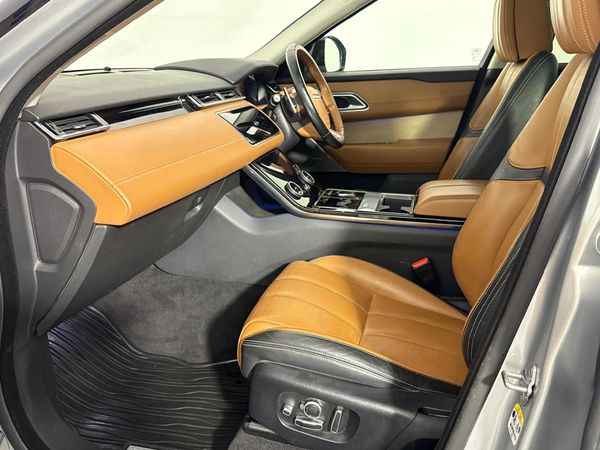 2018-Land-Rover-Range-Rover-Velar-30-D-SE-D300 image:7
