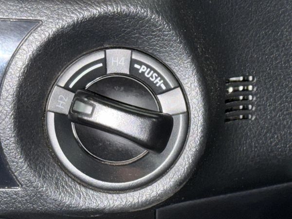 2020-Toyota-Hilux-28-GD-6-Raider-4x4-Auto-Double-Cab image:14