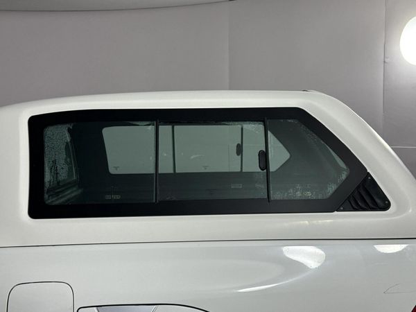 2020-Toyota-Hilux-28-GD-6-Raider-4x4-Auto-Double-Cab image:16