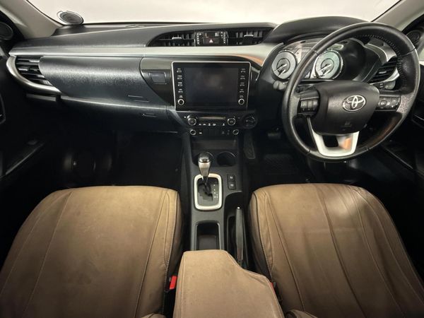 2020-Toyota-Hilux-28-GD-6-Raider-4x4-Auto-Double-Cab image:1