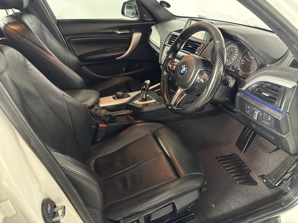 2015-BMW-1-Series-125i-5-dr-M-Sport-Auto image:9