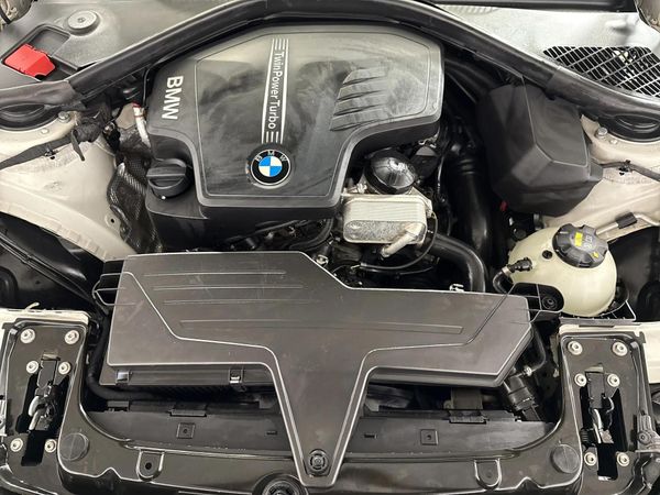 2015-BMW-1-Series-125i-5-dr-M-Sport-Auto image:12