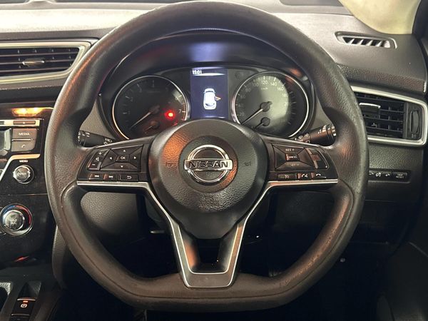 2021-Nissan-Qashqai-12T-Visia image:11