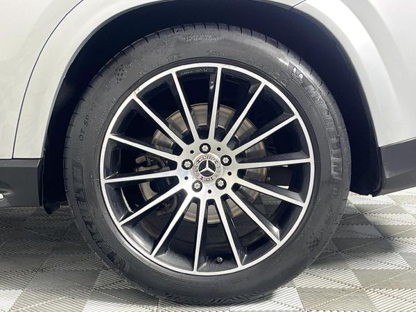 2020-Mercedes-Benz-GLE-Coupe-400d-4Matic image:6