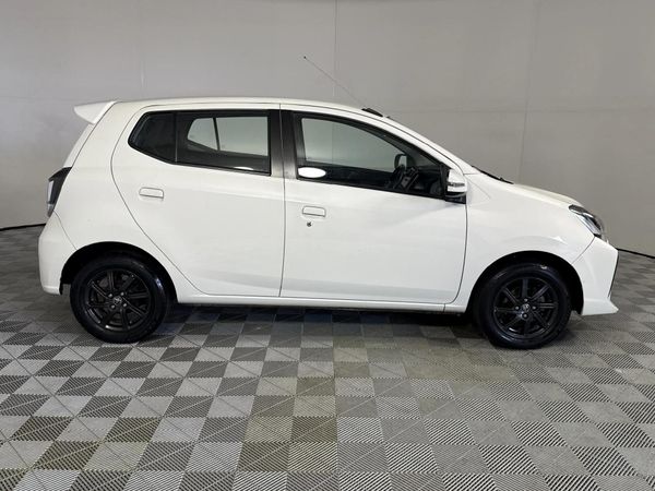 2022-Toyota-Agya-10-Auto image:16