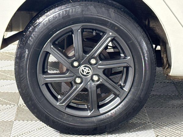2022-Toyota-Agya-10-Auto image:7