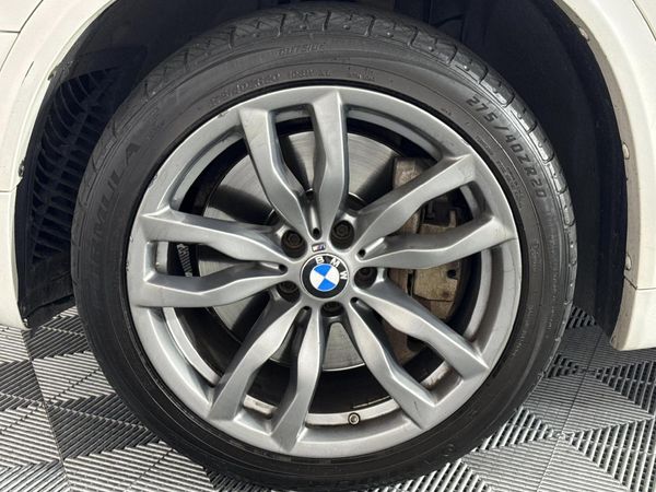 2012-BMW-X5-M50d image:4