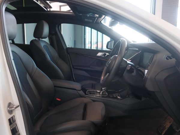 2023-BMW-1-Series-BMW-F40 image:13