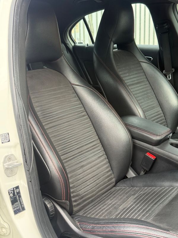 2014-Mercedes-Benz-A-Class-A-220-CDI-BE-AMG-Sport-Auto image:14