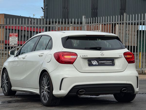 2014-Mercedes-Benz-A-Class-A-220-CDI-BE-AMG-Sport-Auto image:4