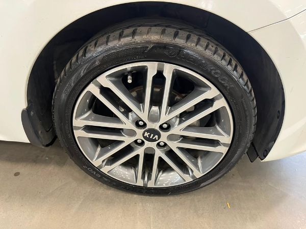 2019-Kia-Rio-14-Tec-5-dr-Auto image:8