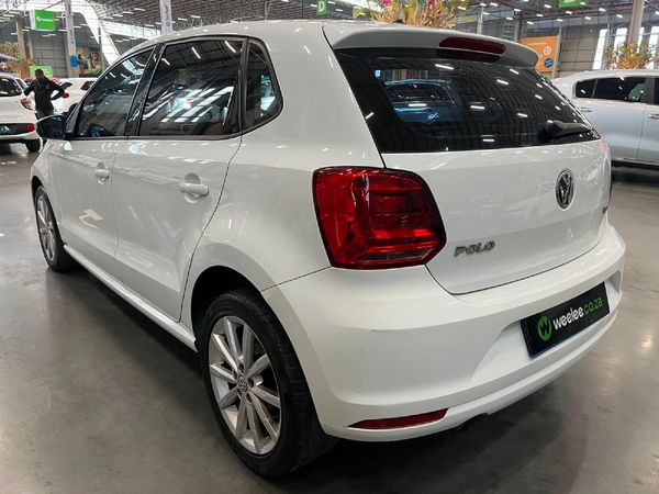 2017-Volkswagen-Polo-12-TSI-Highline-81kW image:4