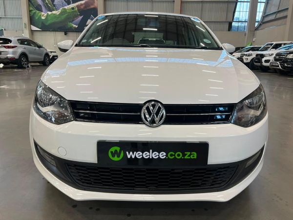 2014-Volkswagen-Polo-16-Comfortline-5-dr image:7