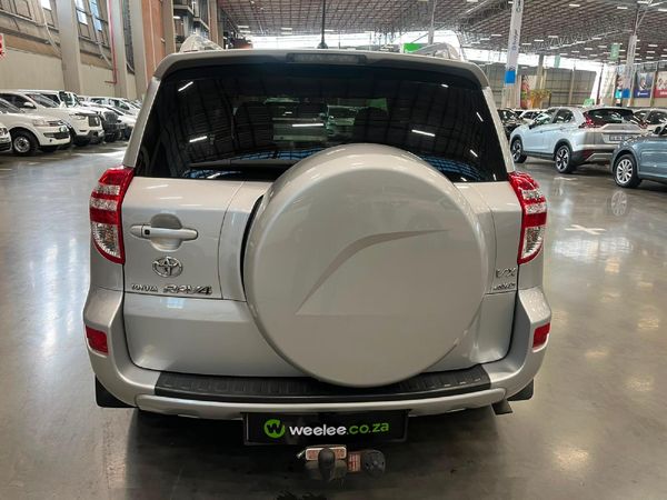 2009-Toyota-RAV4-20-VX-Auto image:5