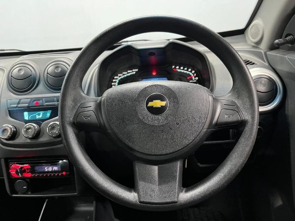 2014-Chevrolet-Utility-14-AC image:12