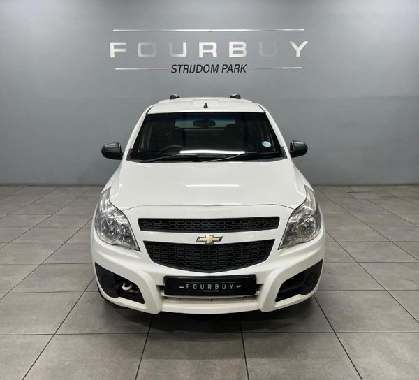 2014-Chevrolet-Utility-14-AC image:3