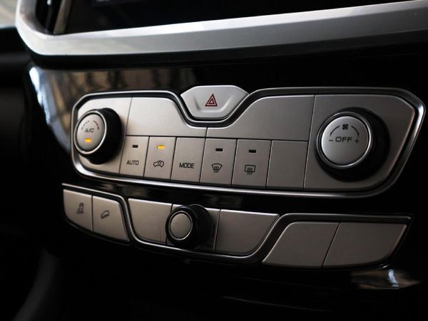 2023-GWM-P-Series-PV-20-TD-LT-Auto-Double-Cab image:23