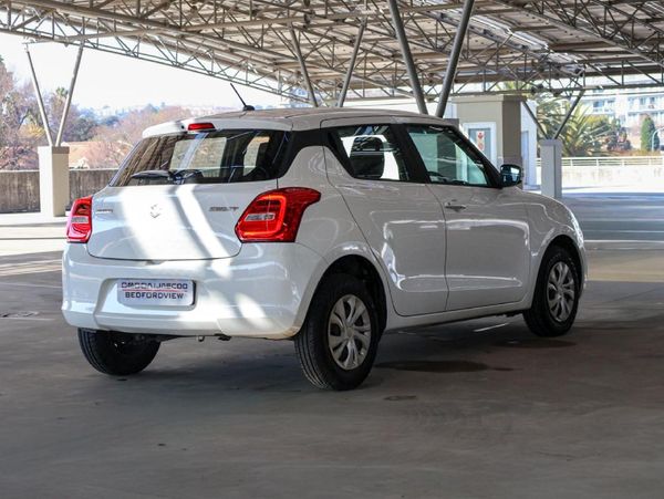 2018-Suzuki-Swift-12-GL image:9