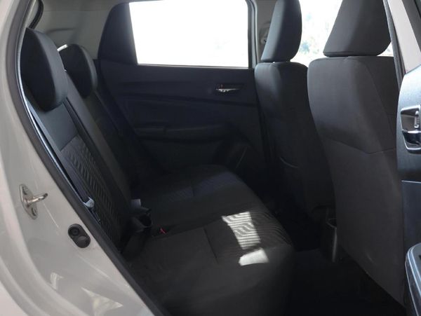 2018-Suzuki-Swift-12-GL image:12