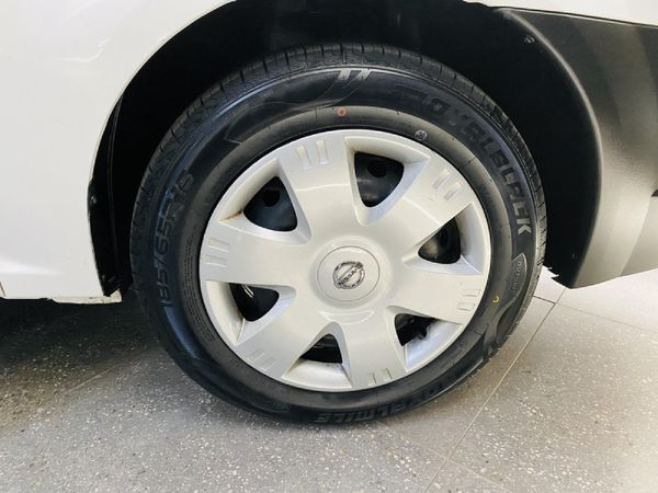 2021-Nissan-NP200-16-AC-Safety-Pack image:12