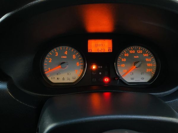 2021-Nissan-NP200-16-AC-Safety-Pack image:18