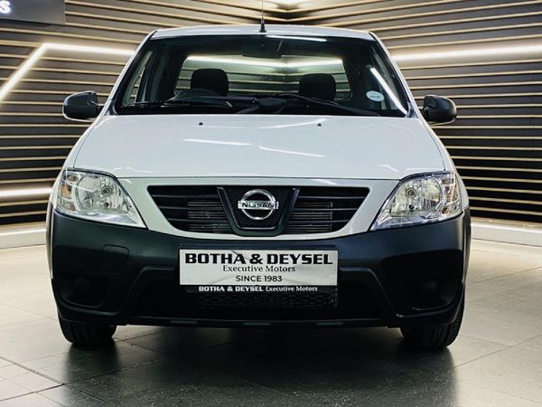 2021-Nissan-NP200-16-AC-Safety-Pack image:1