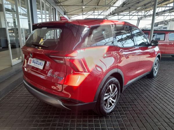 2024-Mahindra-XUV-700-20-AX5-Auto image:6