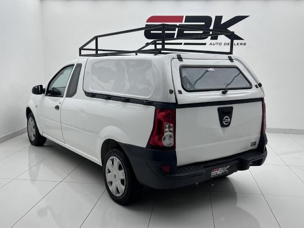 2015-Nissan-NP200-16 image:2