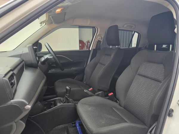 2025-Suzuki-Swift-12-GL image:12