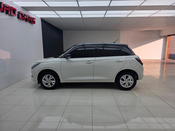 2025-Suzuki-Swift-12-GL image:3