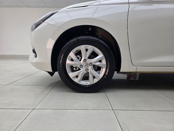 2025-Suzuki-Swift-12-GL image:8