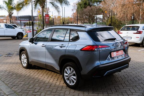 2024-Toyota-Corolla-Cross-18-XS image:4