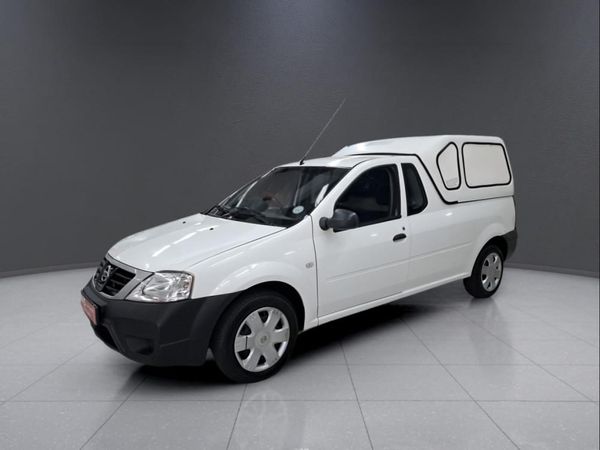 2023-Nissan-NP200-16-AC-Safety-Pack image:2