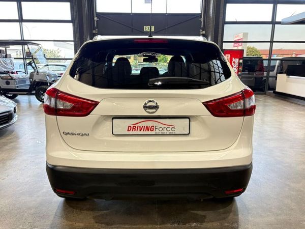 2016-Nissan-Qashqai-12T-Acenta-Tech-Design image:5