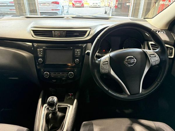 2016-Nissan-Qashqai-12T-Acenta-Tech-Design image:8