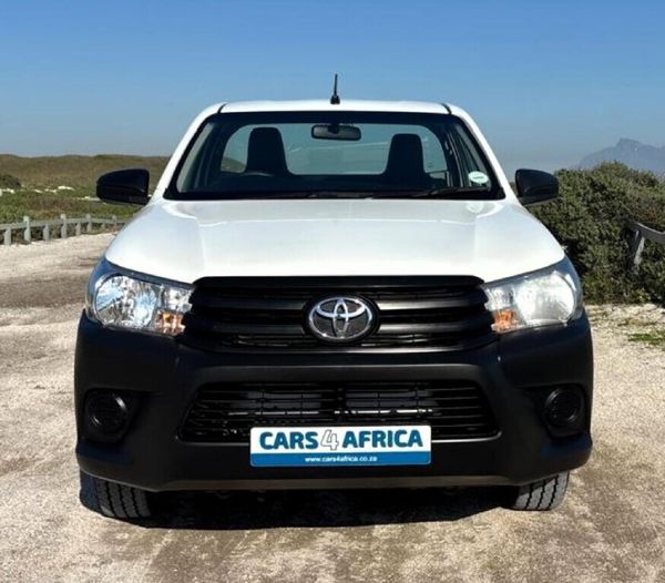 2022-Toyota-Hilux-24-GD-S-Single-Cab image:1
