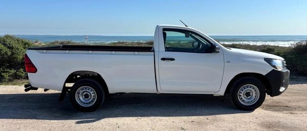 2022-Toyota-Hilux-24-GD-S-Single-Cab image:2