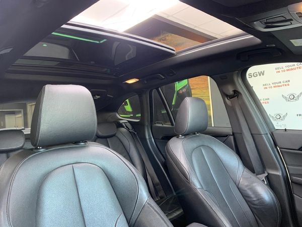 2018-BMW-X1-xDrive20d-M-Sport-Auto image:13