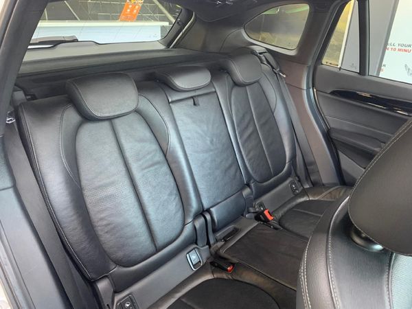 2018-BMW-X1-xDrive20d-M-Sport-Auto image:14