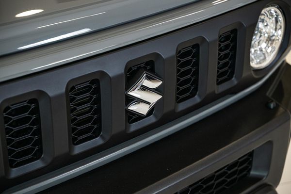 2024-Suzuki-Jimny-15-GLX-Auto image:4