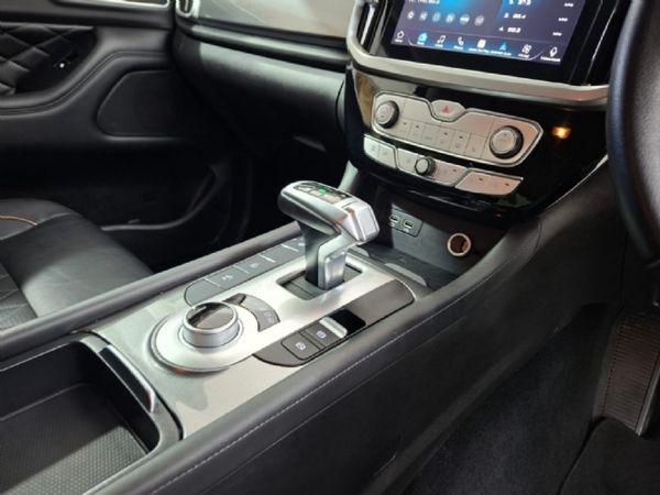 2023-GWM-P-Series-20-TD-Double-Cab-LTD-4x4 image:12