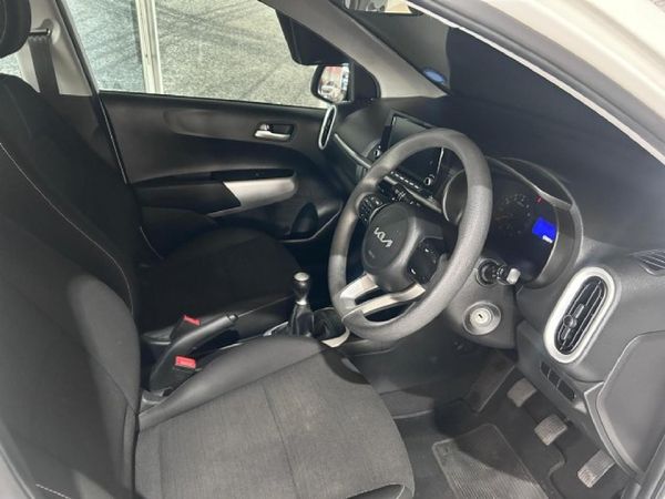 2023-Kia-Picanto-10-Street image:8