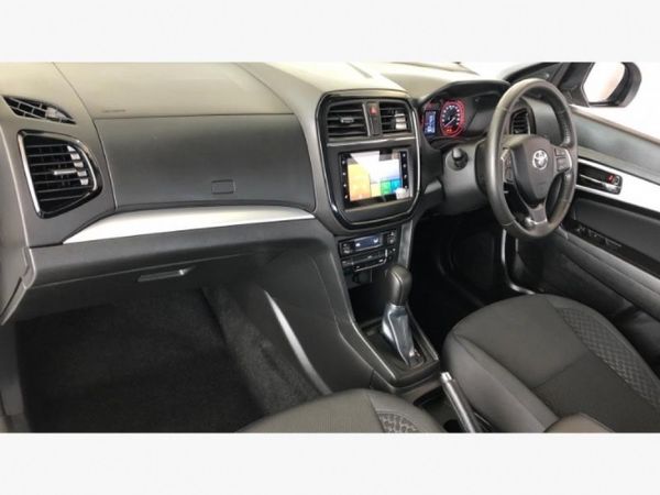 2021-Toyota-Urban-Cruiser-15-Xr-Auto image:4